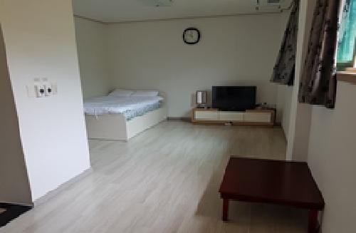 4인실 원룸(40㎡/산)침대